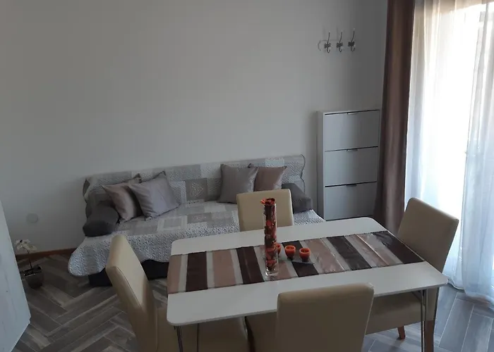 By The Sea Pirovac, Sibenik - 16095 피로바츠