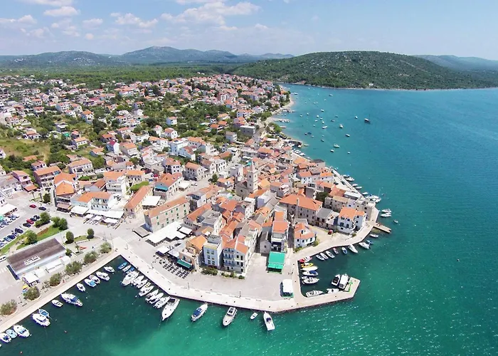 아파트 By The Sea Pirovac, Sibenik - 16095 *